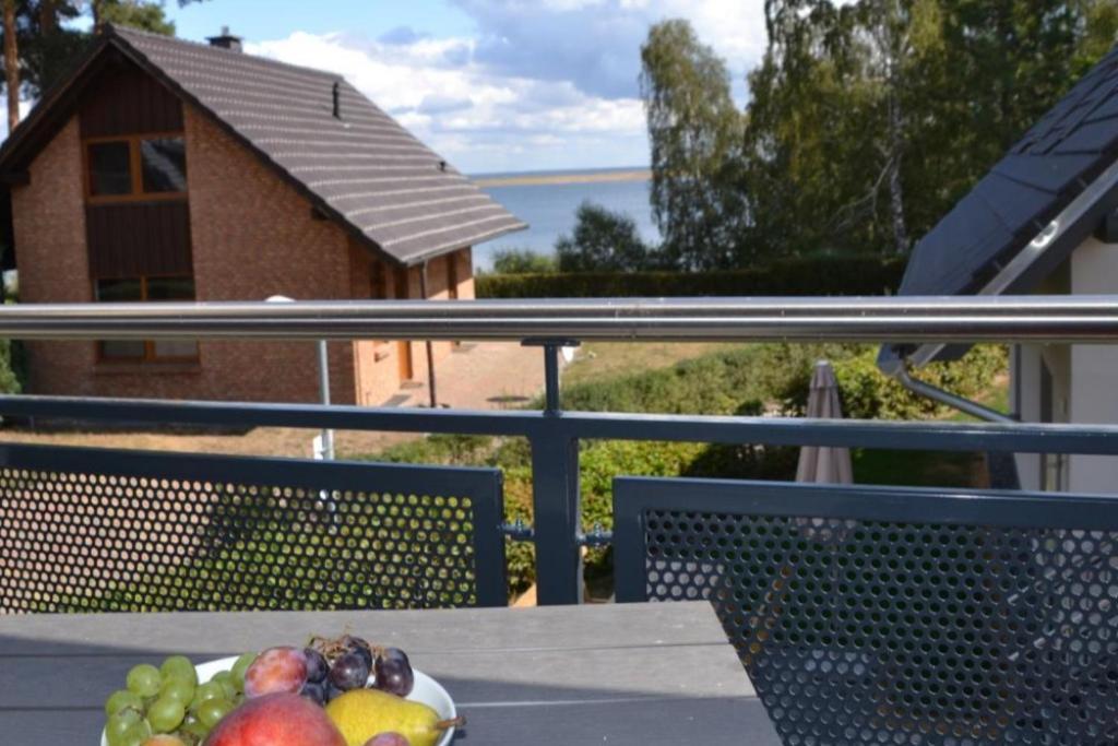 U16 Og - Komfortable Ferienwohnung Mit Kamin, Wlan Und Seeblick Marienfelde Exteriör bild